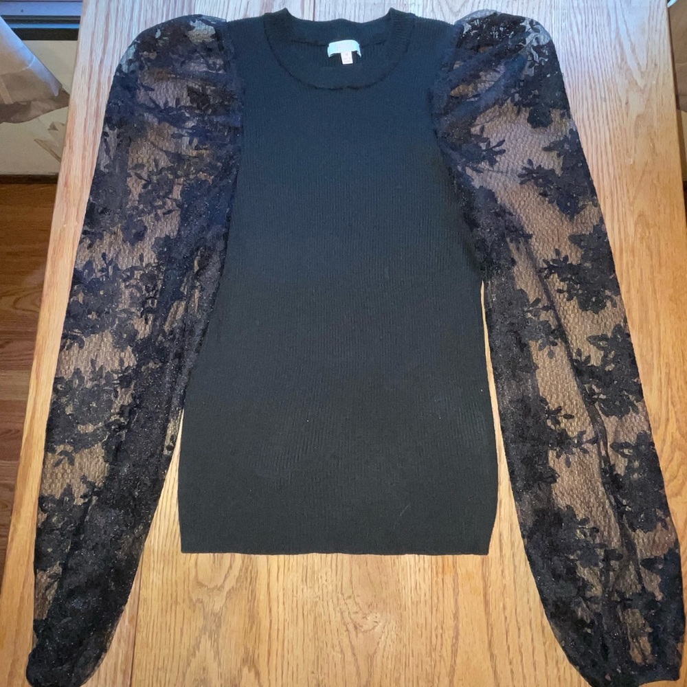 Puffy lace long sleeve black blouse